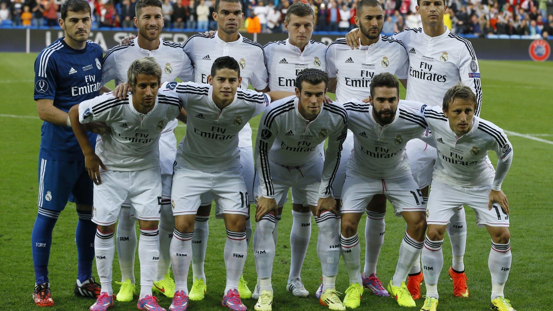 快船持续低迷，哈登拼尽全力，哈登晃倒的快船球员是谁